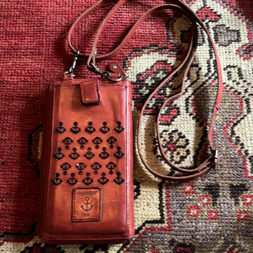 Harbour 2nd crossbody wallet/phone bag